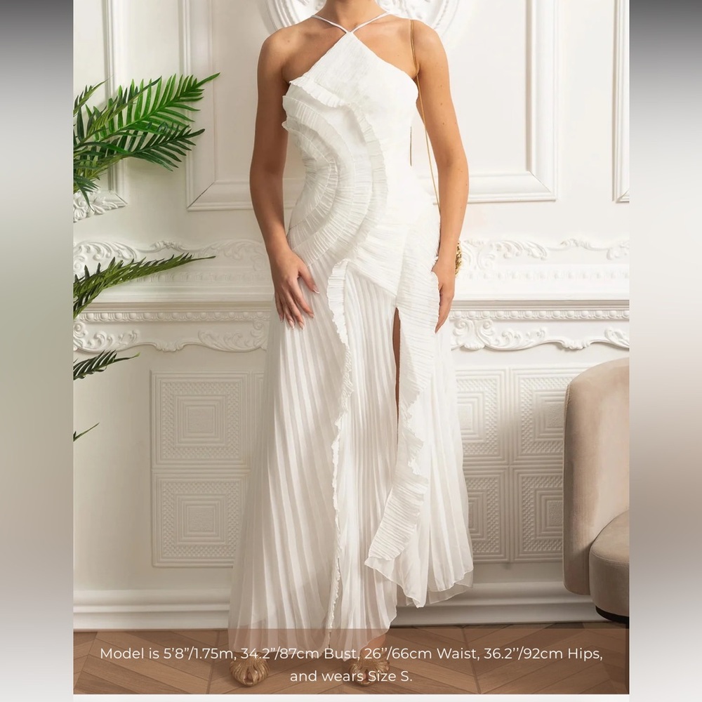 Elegant White Evening Dress